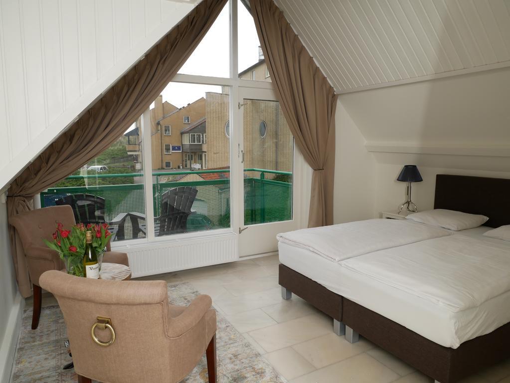 Huize De Duinen Aparthotel Bergen aan Zee Exteriör bild